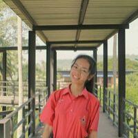 นิโลบล