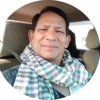 นายกลวัชร