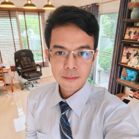 นายเชิดศักดิ์ ภักดีวิโรจน์