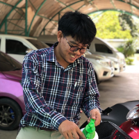 นายสุนทร