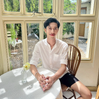 นายยุทธนา