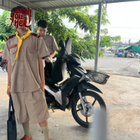 โอม