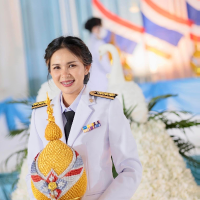 ปวีณา