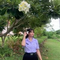 นวรัตน์