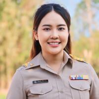 นางสาวธันยพร