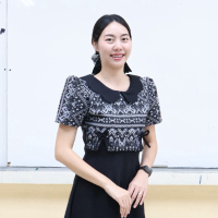 ครูศิรินาถ ยิ่งนัยเกียรติ