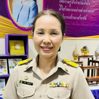 นลินี