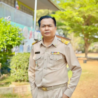 ยืนยง
